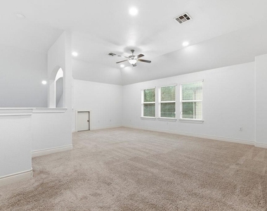 15004 Iveans Way - Photo Thumbnail 27