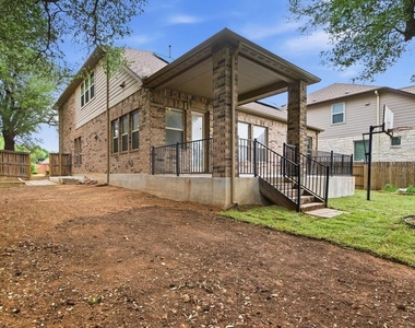 15004 Iveans Way - Photo Thumbnail 38