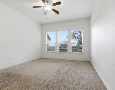 15004 Iveans Way - Photo Thumbnail 21