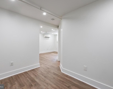 1514 Newton Street Nw - Photo Thumbnail 5