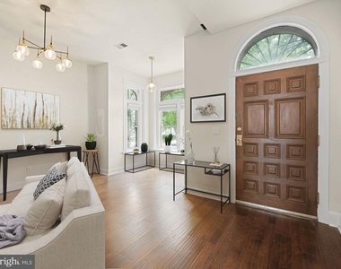 59 New York Avenue Nw - Photo Thumbnail 1