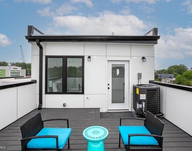 1730 Montello Avenue Ne - Photo Thumbnail 1
