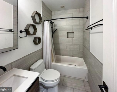 2029 North Capitol Street Ne - Photo Thumbnail 11