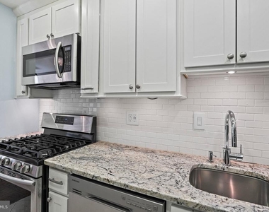 490 M Street Sw - Photo Thumbnail 13