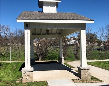 2624 Metcalfe Rd - Photo Thumbnail 13