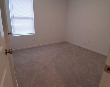 3307 Hilts Trail Trl - Photo Thumbnail 3