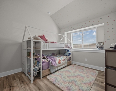 627 Biscayne Bay Bnd - Photo Thumbnail 14