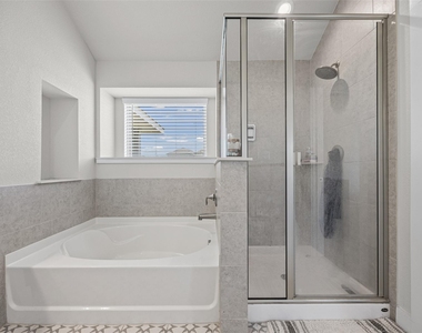 627 Biscayne Bay Bnd - Photo Thumbnail 11