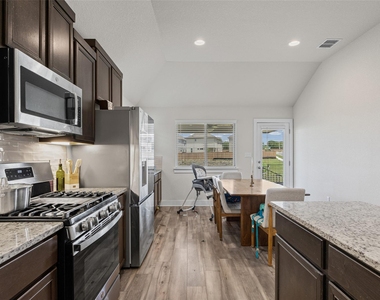 627 Biscayne Bay Bnd - Photo Thumbnail 7