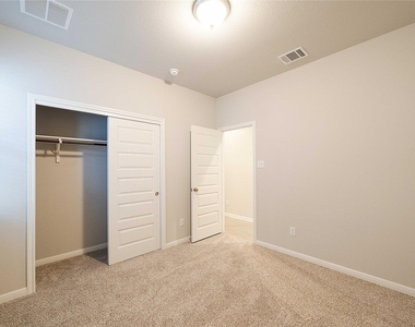 140 Drifter Ln - Photo Thumbnail 11