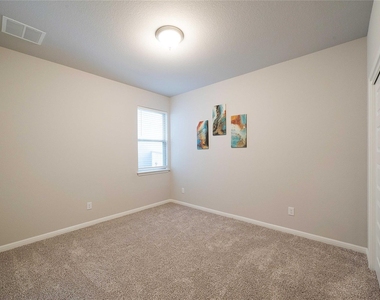 140 Drifter Ln - Photo Thumbnail 13