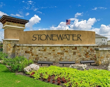 12112 Timber Arch Ln - Photo Thumbnail 21