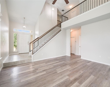 12112 Timber Arch Ln - Photo Thumbnail 1