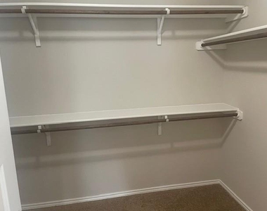 3129 Morlanga St - Photo Thumbnail 10