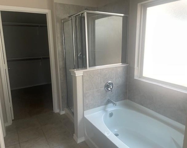 3129 Morlanga St - Photo Thumbnail 12