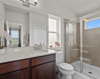 2900 Pither Ln - Photo Thumbnail 23