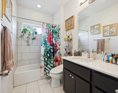 5006 Baker St - Photo Thumbnail 11