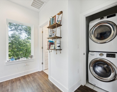 5006 Baker St - Photo Thumbnail 10