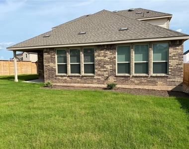 3421 Charade Dr - Photo Thumbnail 25