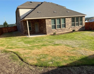 3421 Charade Dr - Photo Thumbnail 24