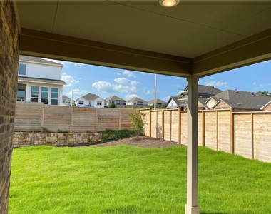 3421 Charade Dr - Photo Thumbnail 21