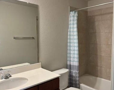 1701 S Bell Blvd - Photo Thumbnail 16