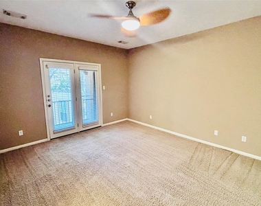 11400 W Parmer Ln - Photo Thumbnail 10
