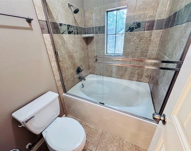 11400 W Parmer Ln - Photo Thumbnail 13