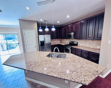 11400 W Parmer Ln - Photo Thumbnail 2