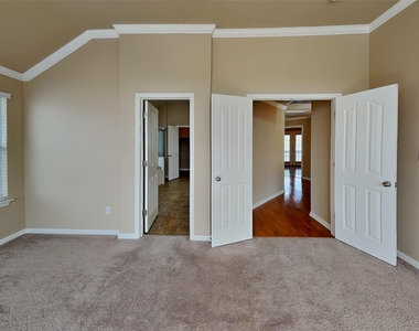 5301 Cypress Ranch Blvd - Photo Thumbnail 12
