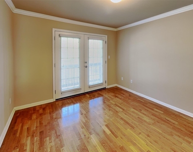 5301 Cypress Ranch Blvd - Photo Thumbnail 17