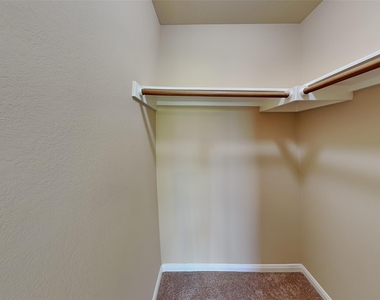 5301 Cypress Ranch Blvd - Photo Thumbnail 19