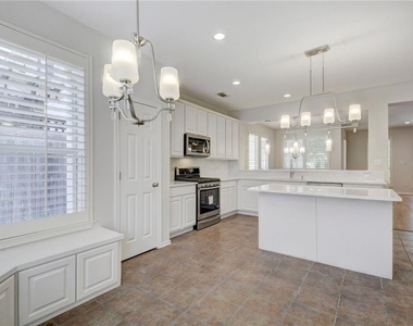 2614 Kinney Oaks Ct - Photo Thumbnail 12