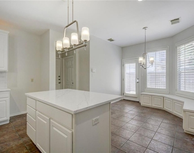 2614 Kinney Oaks Ct - Photo Thumbnail 17