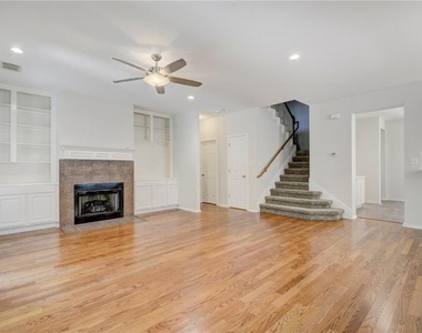 2614 Kinney Oaks Ct - Photo Thumbnail 6