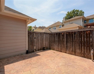 2614 Kinney Oaks Ct - Photo Thumbnail 29