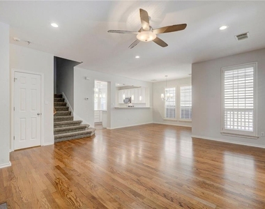 2614 Kinney Oaks Ct - Photo Thumbnail 5