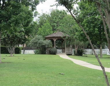 2614 Kinney Oaks Ct - Photo Thumbnail 32