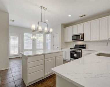 2614 Kinney Oaks Ct - Photo Thumbnail 11