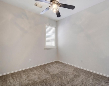 2614 Kinney Oaks Ct - Photo Thumbnail 24