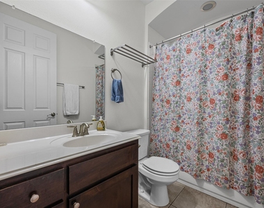 5524 Allamanda Dr - Photo Thumbnail 18
