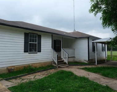 1778 Fm 1704 - Photo Thumbnail 1