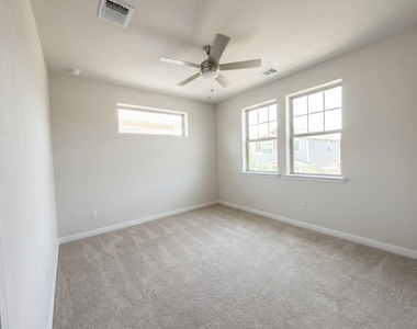 8311 Springsteen Dr - Photo Thumbnail 18