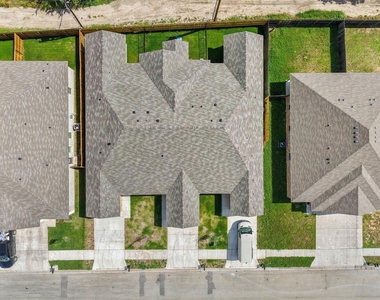 408 W Avenue C - Photo Thumbnail 29