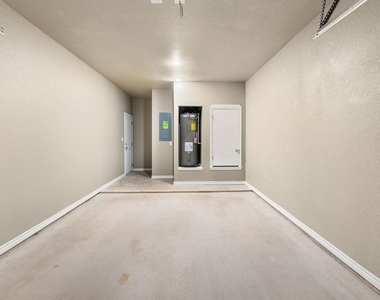 408 W Avenue C - Photo Thumbnail 26