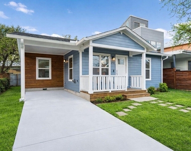 2702 Crest Ave - Photo Thumbnail 2