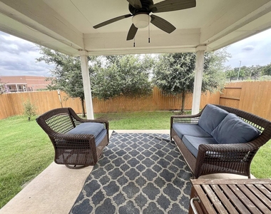 1340 Low Branch Ln - Photo Thumbnail 16