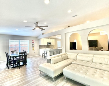 11110 Peerless Lane - Photo Thumbnail 15