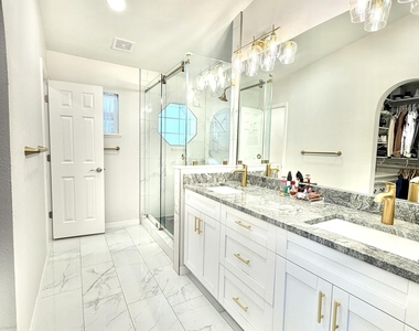 11110 Peerless Lane - Photo Thumbnail 25
