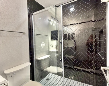 11110 Peerless Lane - Photo Thumbnail 34